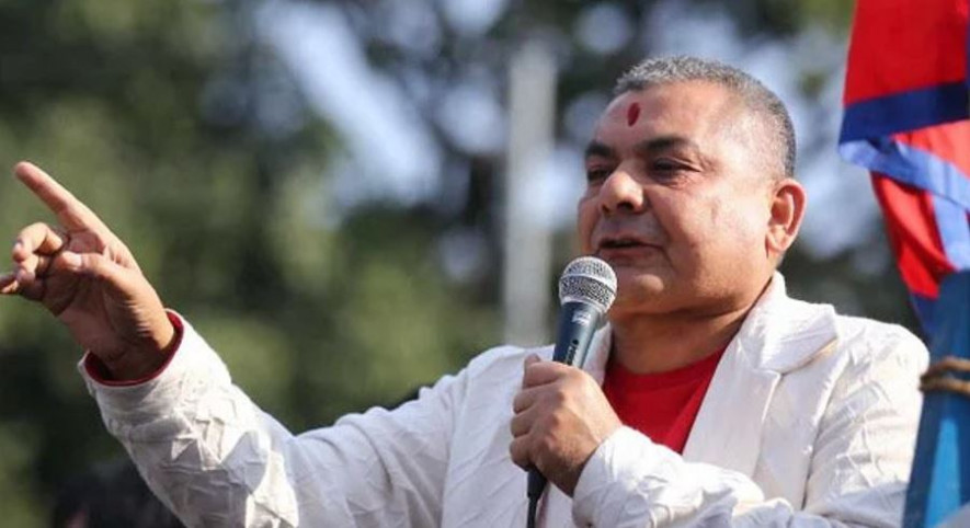 प्रहरीसँग माफी माग्दै दुर्गा प्रसाईंले भने- भागेको छैन